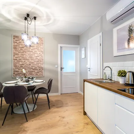 Friendhouse Apartments Vistula&Wawel Krakow Exterior photo